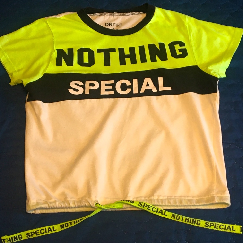 NOTHING SPECIAL Crop Top Work-Out Shirt (S)